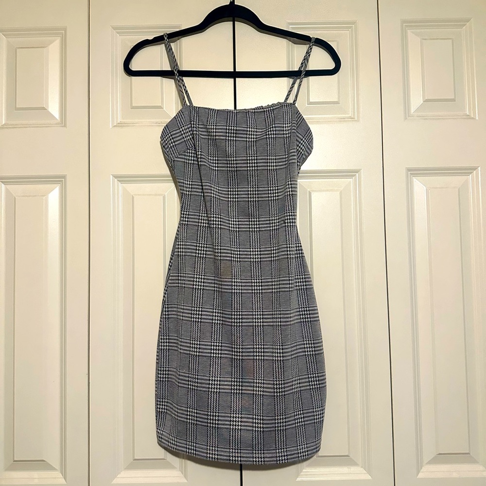 Cute Lovely Day dress size S or XS. Worn once or twice. In great condition!